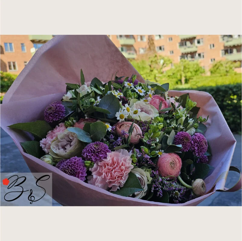 Fødselsdagsblomster i Gentofte – smuk buket leveret til fødselsdag