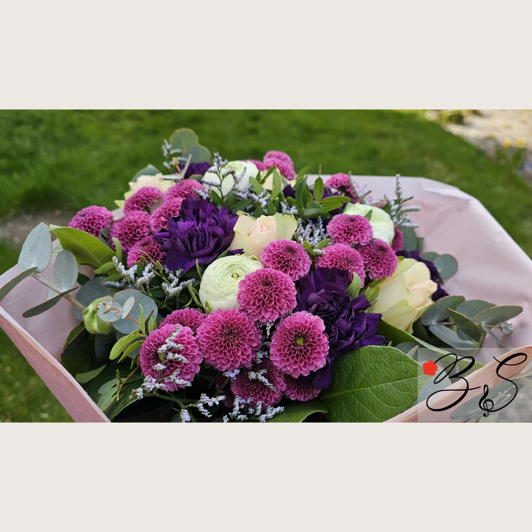 Hvad skriver man til mor på Mors Dag med elegant buket fra BlomsterSymfoni