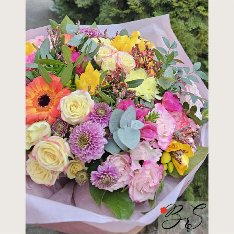 Blomster gave Vallensbæk med elegant buket fra BlomsterSymfoni